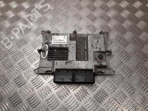 Used Engine control unit (ECU) Engine control unit (ECU) 37561177 37561177