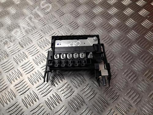 Used Fuse box Fuse box 37557872 37557872
