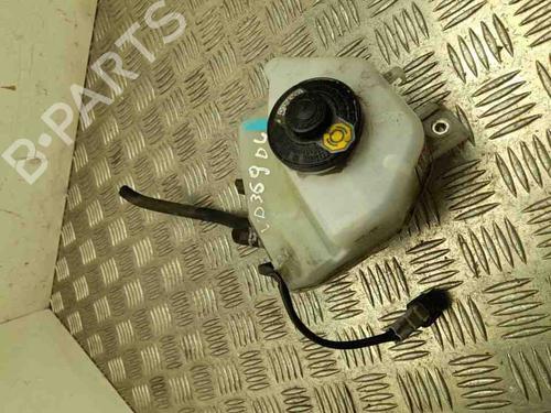 Bremsflüssigkeitsbehälter für TOYOTA PRIUS PLUS (_W4_) 1.8 Hybrid (ZVW40W, ZVW41W) (136 hp) 28914653