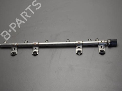 Used Injection rail Injection rail BMW 5 (F10) 535 i xDrive (306 hp) 28911778 28911778