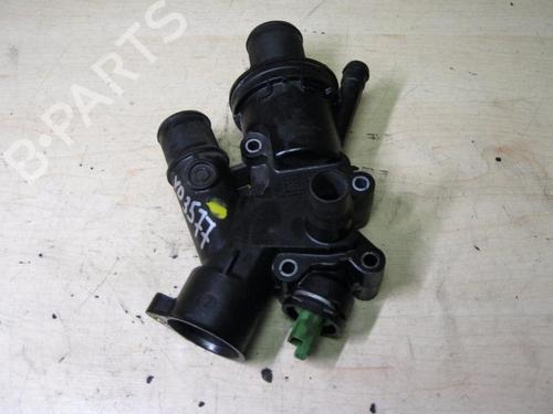 Used Thermostat housing FORD KUGA I 2.0 TDCi (140 hp) 28915563