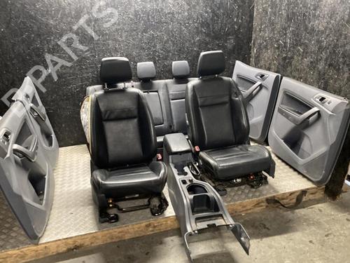 Ensemble sièges FORD RANGER (TKE) 3.2 TDCi 4x4 (200 hp) 28924733