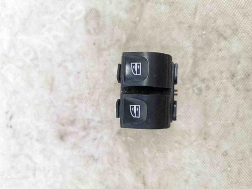 Używane Przełącznik szyby przedniej lewej RENAULT CAPTUR I (J5_, H5_) 0.9 TCe 90 (90 hp) 28915493