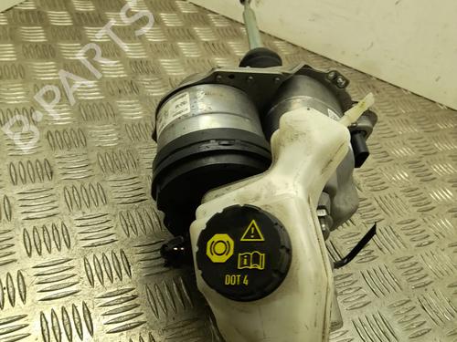 Used Brake master cylinder SKODA SUPERB III Estate (3V5) 1.4 TSI iV (156 hp) 31834017