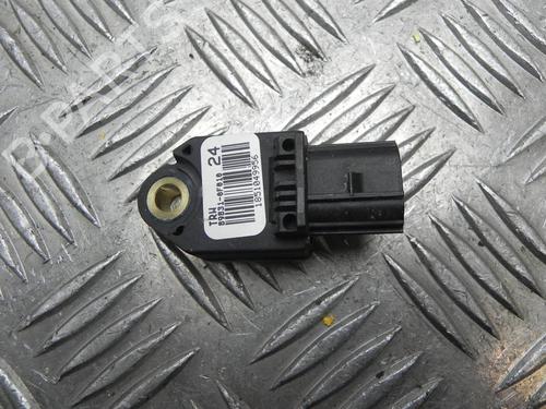 electronic-sensor-toyota-verso-_r2_-2009-2010-2011-2012-2013-2014-2015-2016-2017-2018-37542165 main image