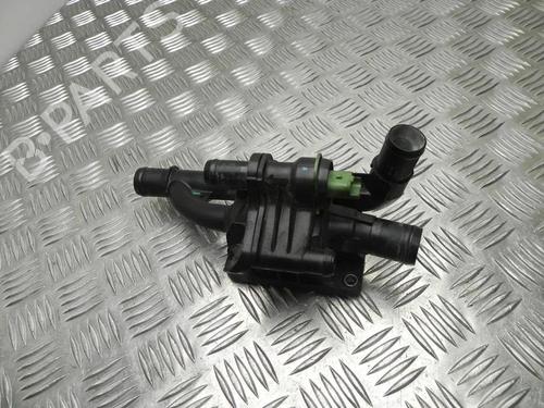Used Thermostat housing Thermostat housing FORD B-MAX (JK) 1.5 TDCi (75 hp) 28933532 28933532