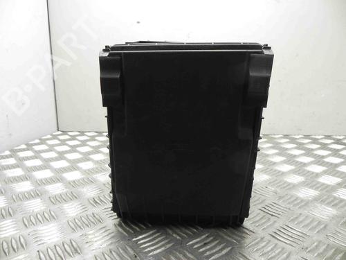 Used Fuse box VW SHARAN (7N1, 7N2) 2.0 TDI (150 hp) 28923023