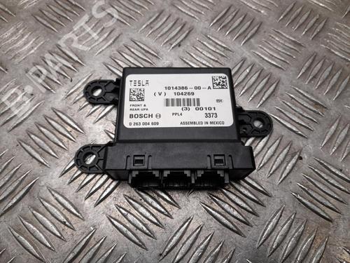 Used Electronic module TESLA MODEL S (5YJS) 85 (367 hp) 30301865