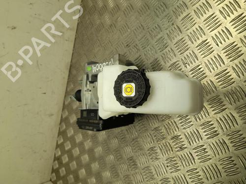 Used Brake master cylinder Brake master cylinder 37565366 37565366