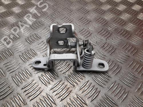 Used Hinge/Door check strap Hinge/Door check strap 37565046 37565046