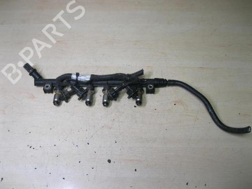 Used Injection rail Injection rail 37569031 37569031