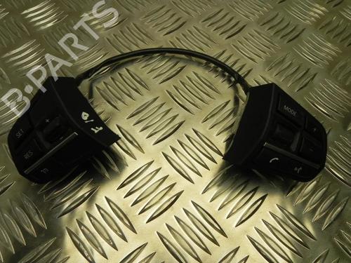Used Steering wheel controls Steering wheel controls BMW 5 (F10) 535 i (306 hp) 28917776 28917776