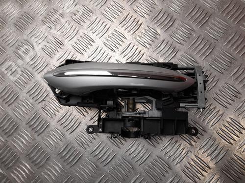Used Front right exterior door handle BMW 5 Gran Turismo (F07) 530 d (245 hp) 28909146