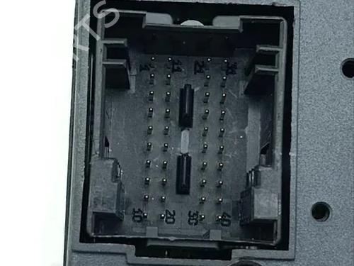 Right front window switch MASERATI QUATTROPORTE V 4.7 S | BP32991266I26 - Image 8