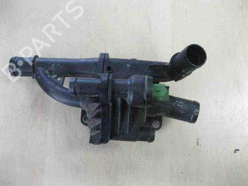 Used Thermostat housing FORD FIESTA VI (CB1, CCN) 1.4 TDCi (70 hp) 28939155