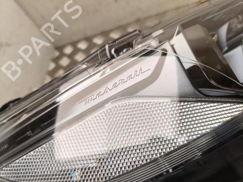 Right headlight MASERATI LEVANTE SUV (M161) 3.0 S Q4 | BP40616090C29 - Image 4