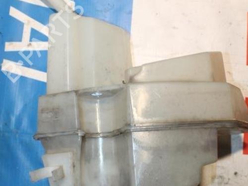 Windscreen washer tank VOLVO XC90 I (275) D5 AWD | BP28937636C113 