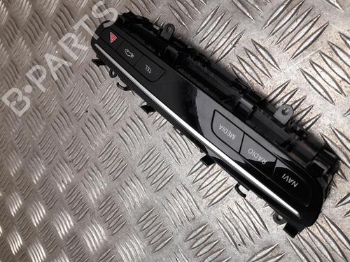 Switch MERCEDES-BENZ C-CLASS (W205) C 300 (205.083) | BP28926950I30 
