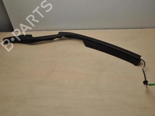 Used Tailgate trim LAND ROVER DISCOVERY SPORT (L550) 2.0 D 4x4 (180 hp) 28939510