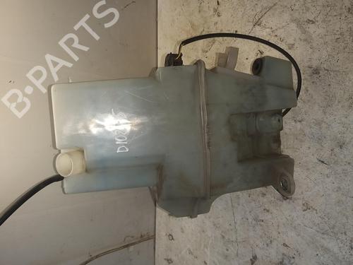 Used Windscreen washer tank VOLVO XC90 I (275) D5 AWD (185 hp) 28932644
