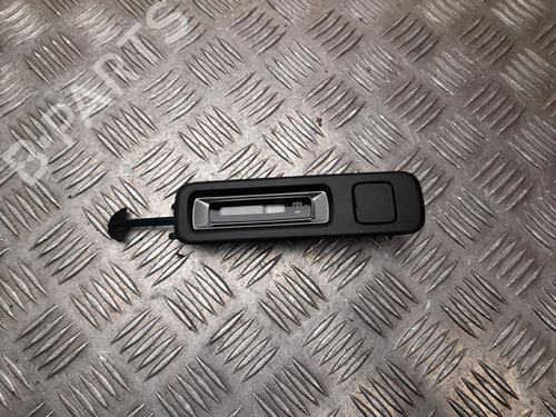 interior-roof-light-mercedes-benz-eqe-v295-2022-37561103 main image