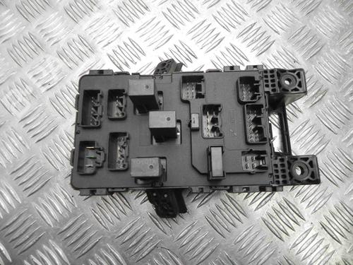 Fuse box TOYOTA AVENSIS (_T22_) 2.0 D-4D (CDT220_, CDT220R) | BP28931134E1