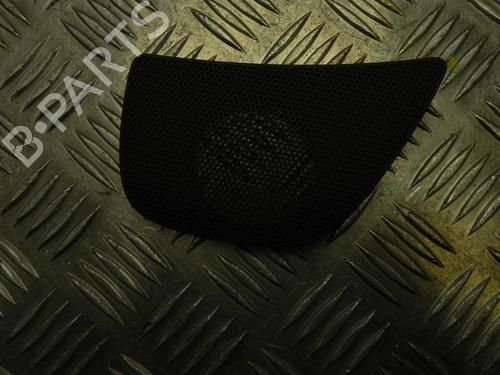 Used Grille Grille 37582423 37582423