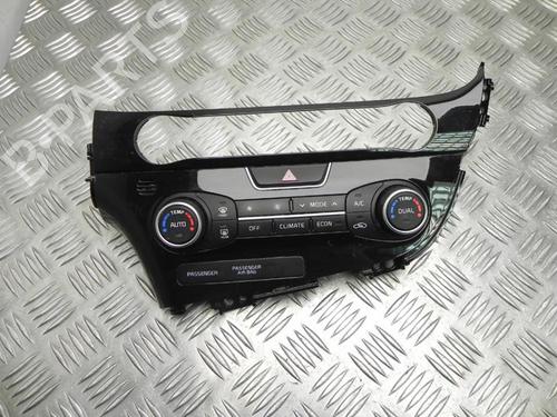 Used Climate control Climate control 37580141 37580141