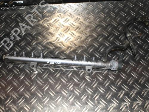 Used Injection rail VOLVO XC60 I SUV (156) D3 / D4 (163 hp) 31857954