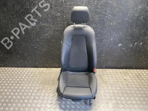 right-front-seat-mercedes-benz-cla-shooting-brake-x118-2019-37556681 main image