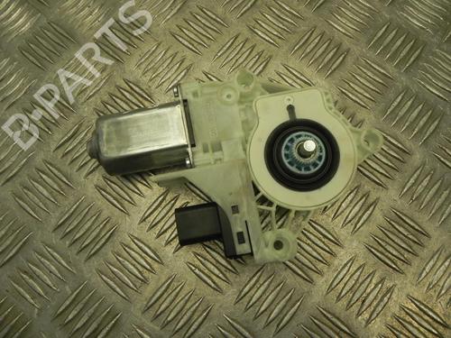Electronic module TESLA MODEL Y (5YJY) Long Range All-wheel Drive | BP37546335M83 - Image 2