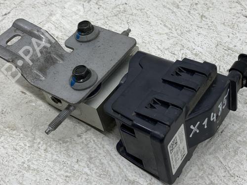 Used Electronic sensor PEUGEOT 208 II (UB_, UP_, UW_, UJ_) e-208 (136 hp) 28918259