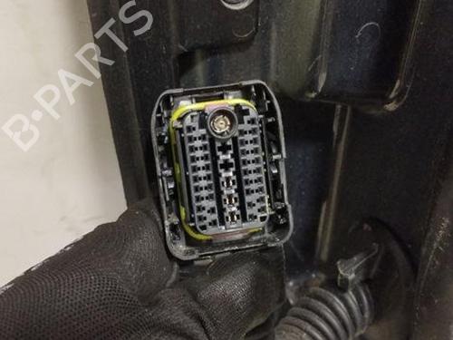 Right front door MASERATI LEVANTE SUV (M161) 3.0 D Q4 | BP28942135C3 