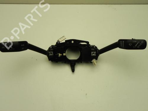 Used Steering column stalk VW GOLF VII (5G1, BQ1, BE1, BE2) 1.6 TDI (105 hp) 28937689