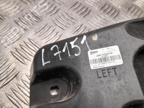 Rear bumper bracket LAND ROVER RANGE ROVER VELAR (L560) 3.0 D300 SDV6 4x4 | BP28929422C159 