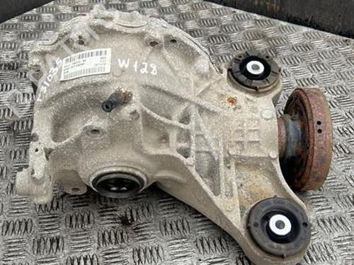 rear-differential-land-rover-discovery-v-l462-2016-37556392 main image