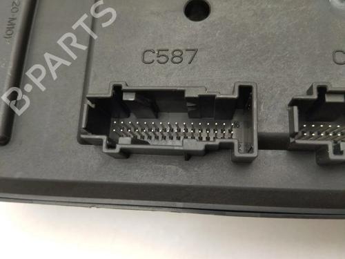 Fuse box JAGUAR XJ (X351) 3.0 SCV6 | BP28926821E1 