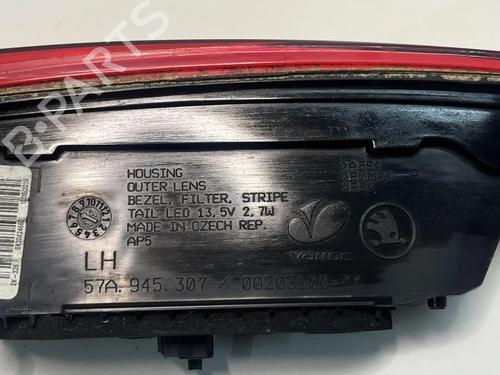 Left taillight SKODA KAROQ (NU7, ND7) 2.0 TDI 4x4 | BP33548813C34  - Image 7