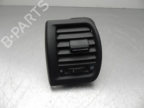 Used Air vent SKODA FABIA II (542) 1.4 TSI RS (180 hp) 28909898