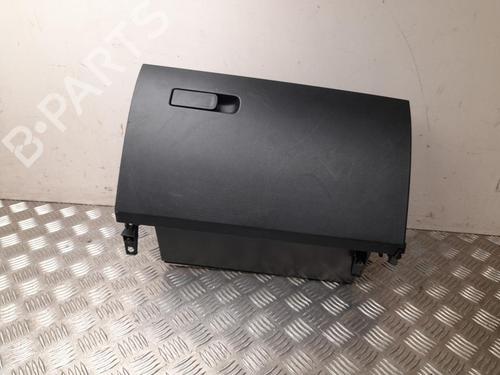 Handskerum Handskerum MERCEDES-BENZ CLA Shooting Brake (X118) CLA 180 (118.684) (136 hp) 37556762 37556762