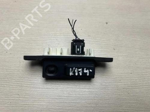 Used Switch TOYOTA C-HR (_X1_) 1.8 Hybrid (ZYX10_, ZYX11_, ZYX10R, ZYX11R) (122 hp) 32345559