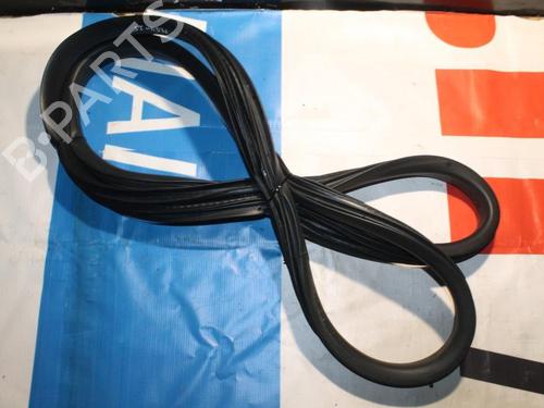 Used Rubber door seal VOLVO XC60 I SUV (156) D5 AWD (205 hp) 28935099