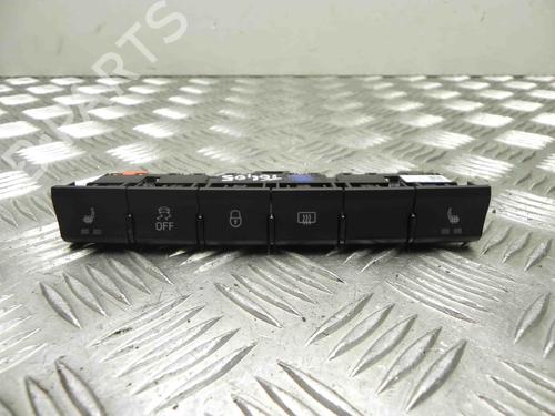 Used Switch SKODA RAPID (NH3, NK3, NK6) 1.2 TSI (86 hp) 28916327