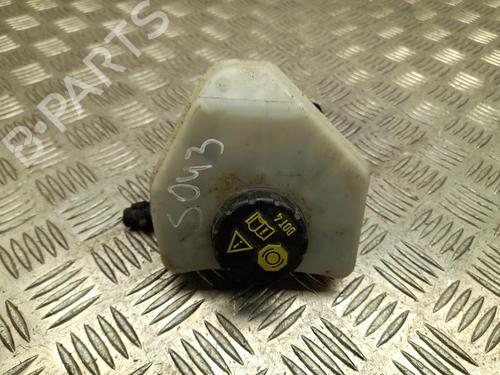 Used Brake fluid reservoir Brake fluid reservoir 37571470 37571470