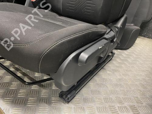 Sæde sæt HYUNDAI KONA (SX2) 1.0 T-GDi Hybrid 48V | BP37575825C78 - Image 3
