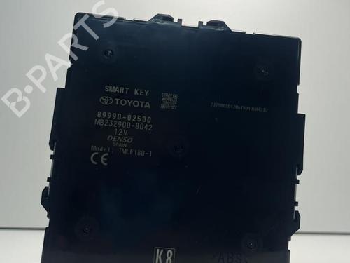 control-unit-toyota-corolla-estate-_e21_-2019-38964917 main image