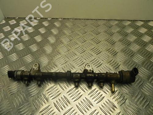 Used Injection rail Injection rail 37576874 37576874