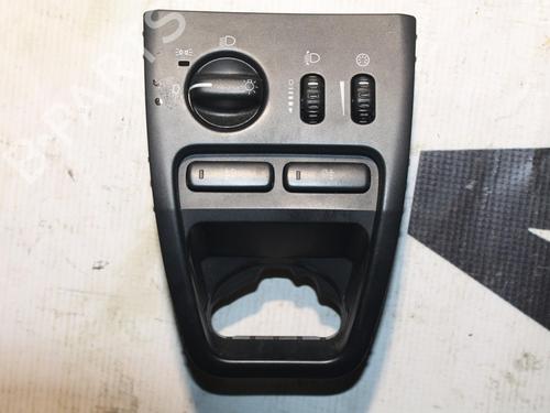 Module électronique VOLVO XC90 I (275) D5 AWD (185 hp) 28934722