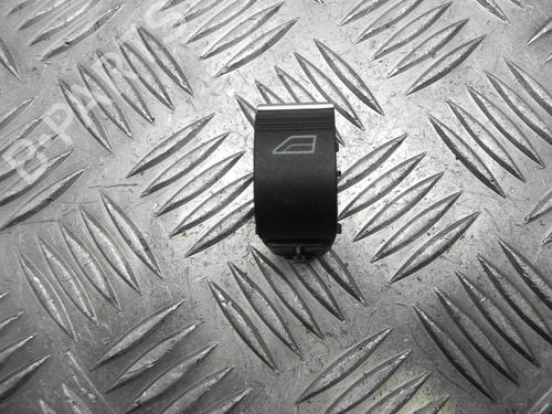 Used Left front window switch FORD FOCUS III Turnier 1.0 EcoBoost (125 hp) 28920343