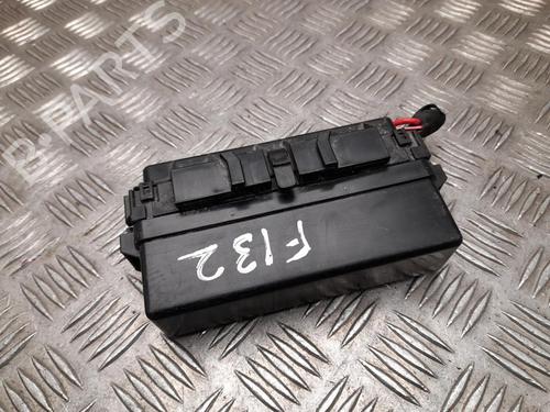 Used Fuse box Fuse box 37566401 37566401